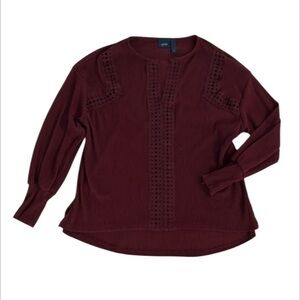 Daytrip size medium burgundy long sleeve thermal shirt